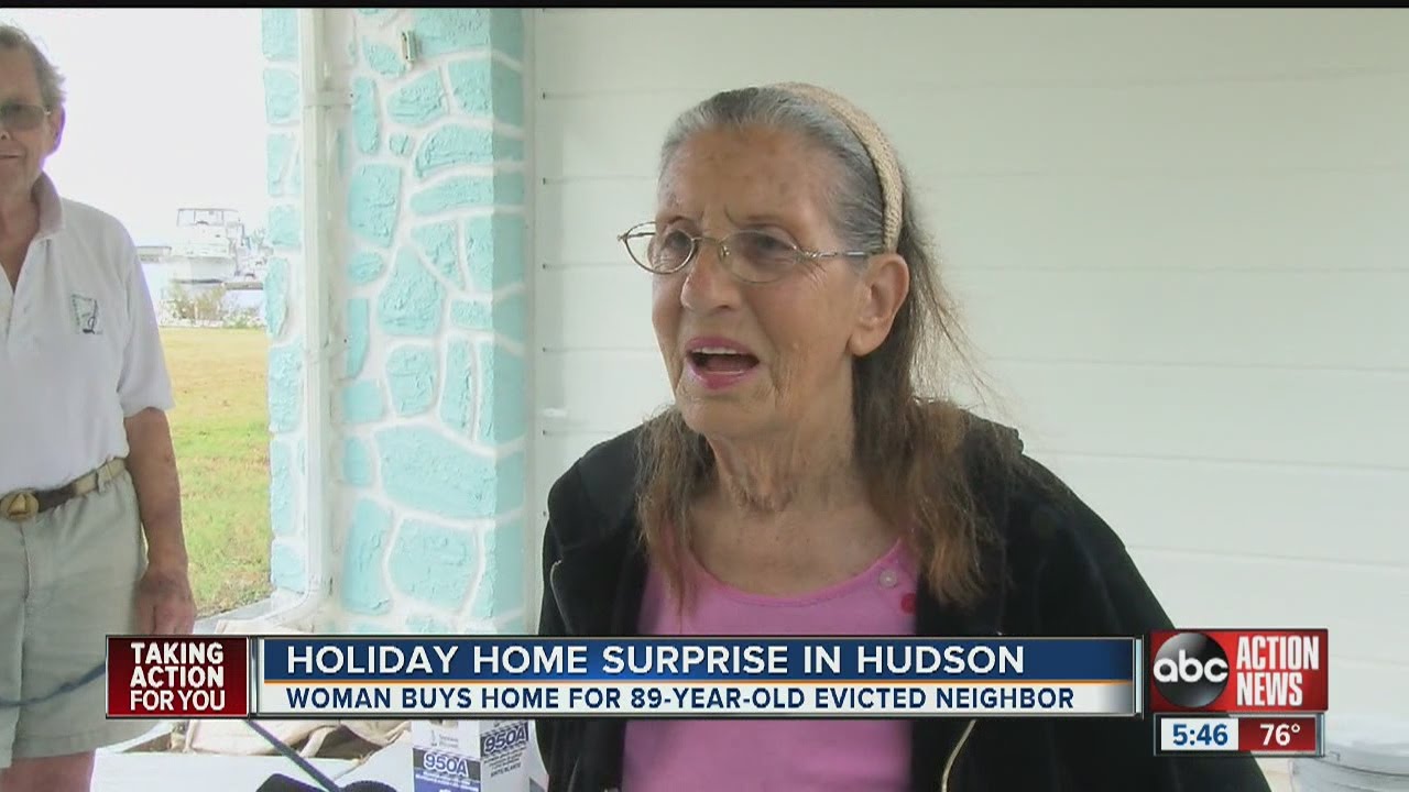 Neighbors help 89-year-old woman after eviction