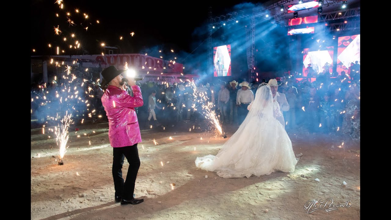 03 BAILE BODA DE YESSICA Y RENE, CONJUNTO RIO GRANDE Y CONJUNTO DIAMANTES