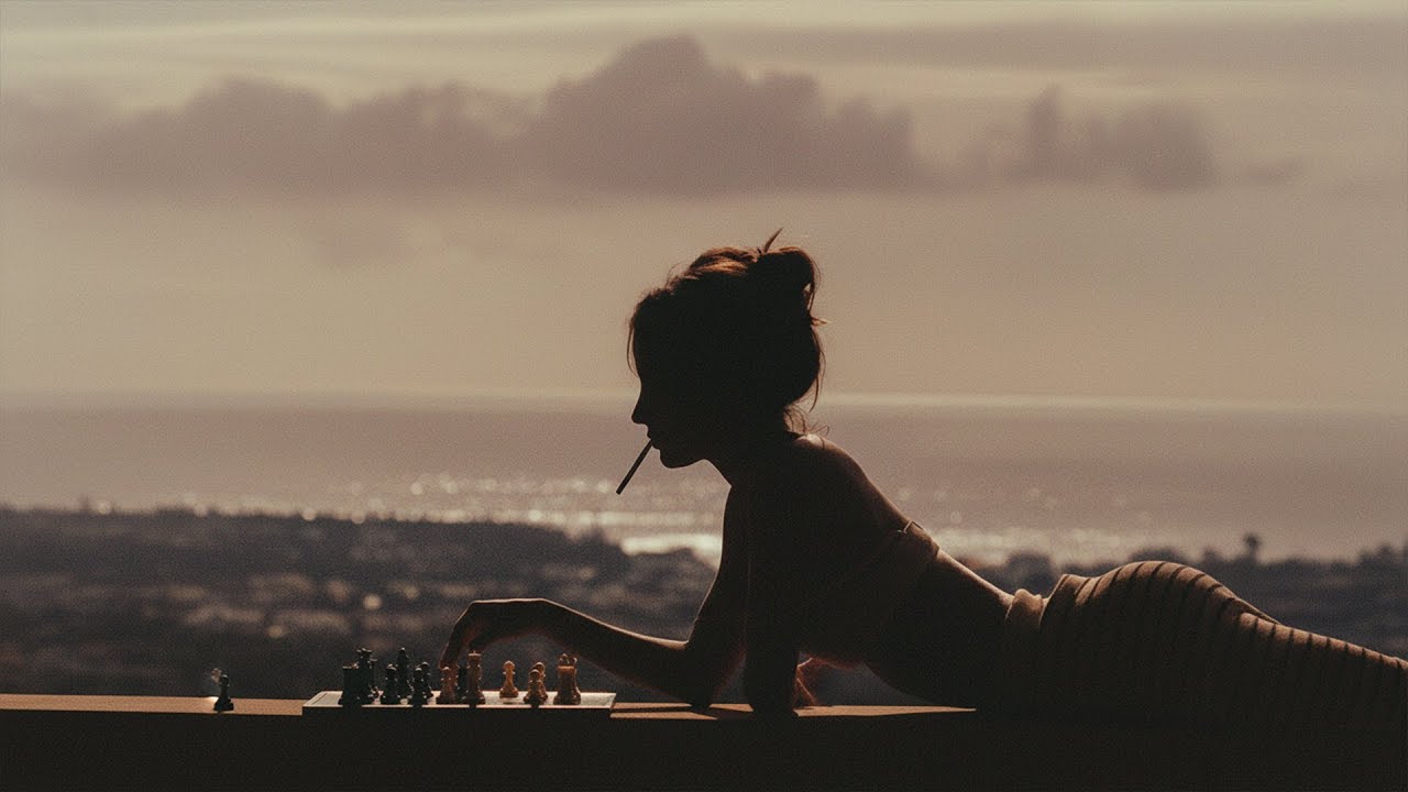 Anna Tunes – Evening Contemplation