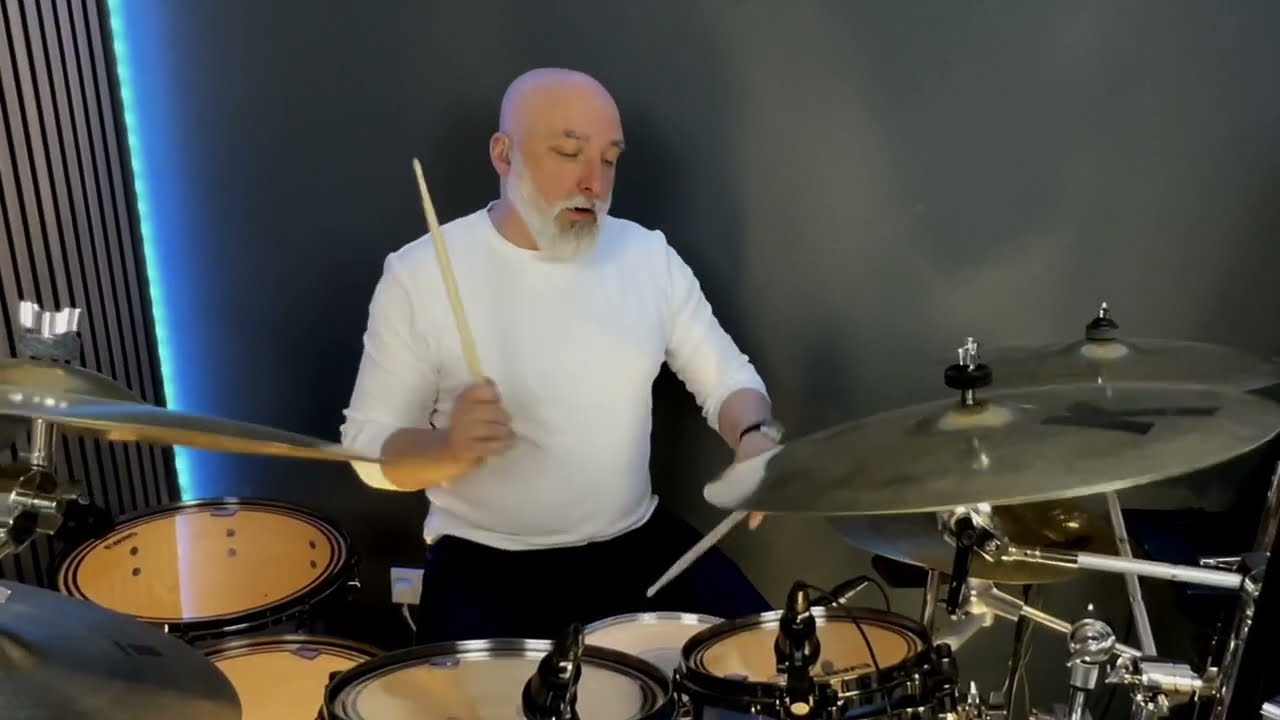 Taylor Swift - Shake It Off (Tim Akers arrangement - Drum Cover)