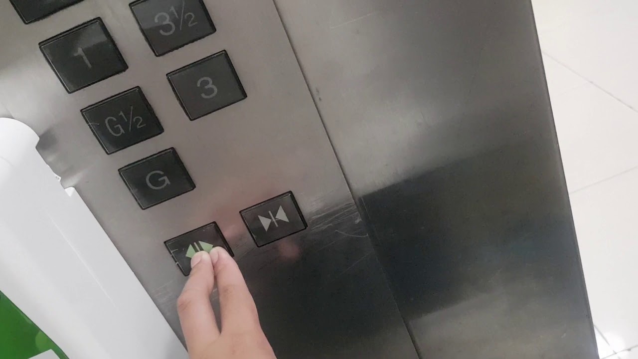 Elevator Mitsubishi Central Plaza Pinklao Bangkok