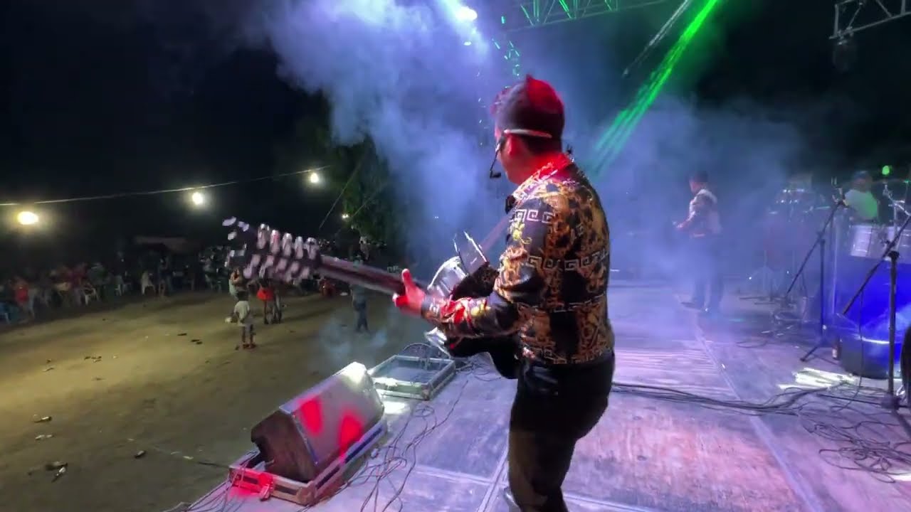 Sáquenle plumita, Hotel El Cid, El Águila Blanca - Miguel Godoy en Vivo 2022