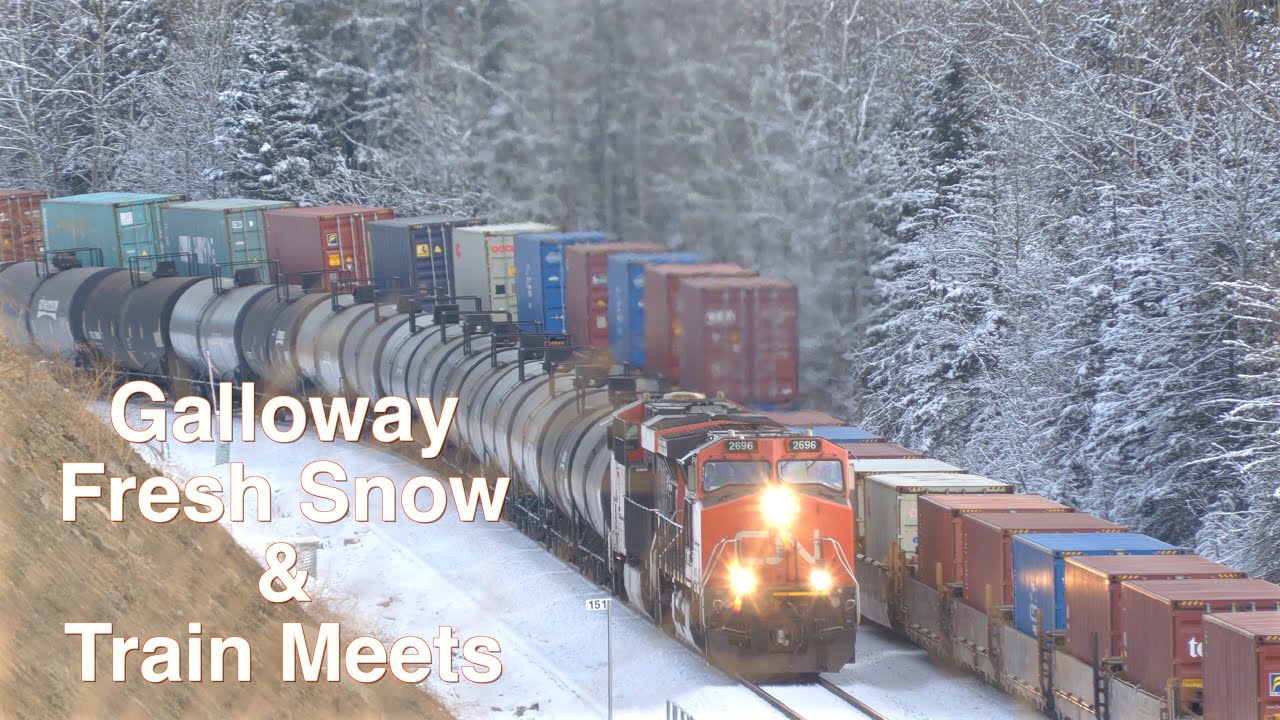 Fresh Snow & Train meets at CN Galloway