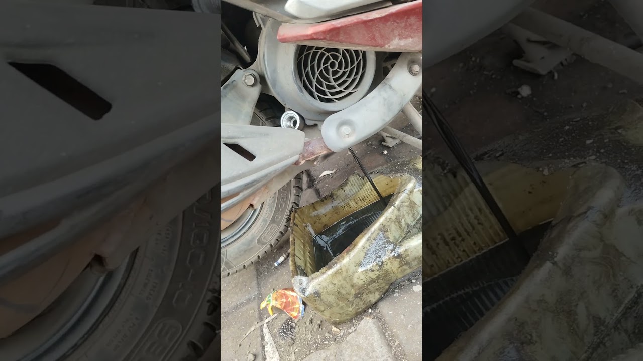 Activa oil 🪔 kaise change Karen oil 🪔 Bolt ⚡,,