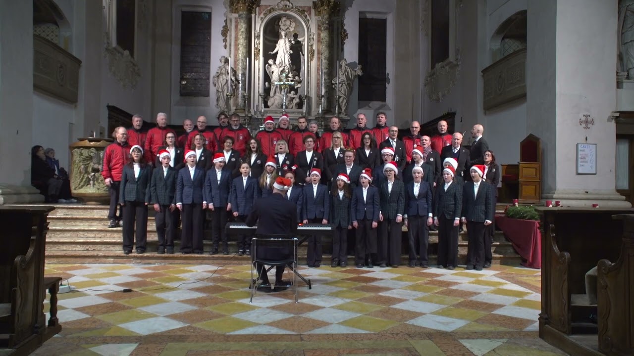 Il canto finale dei tre Cori 