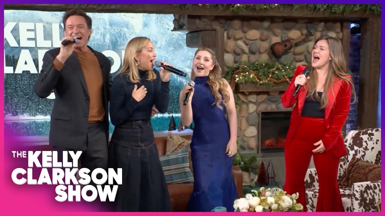 'Song Sung Blue' Cast Singalong With Kelly Clarkson Audience!