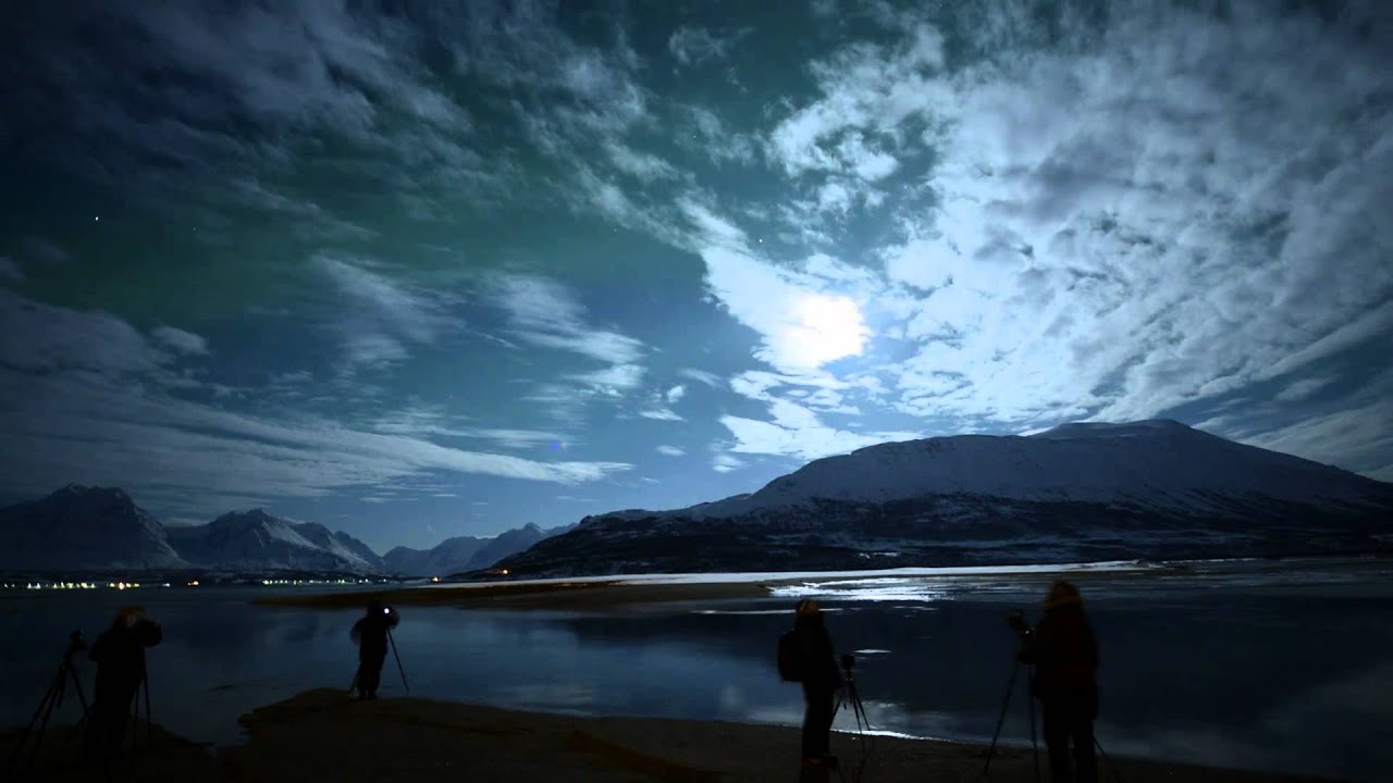 Shooting the Northern Lights with Nikon pro Dionys Moser | Photographers' Voice series
