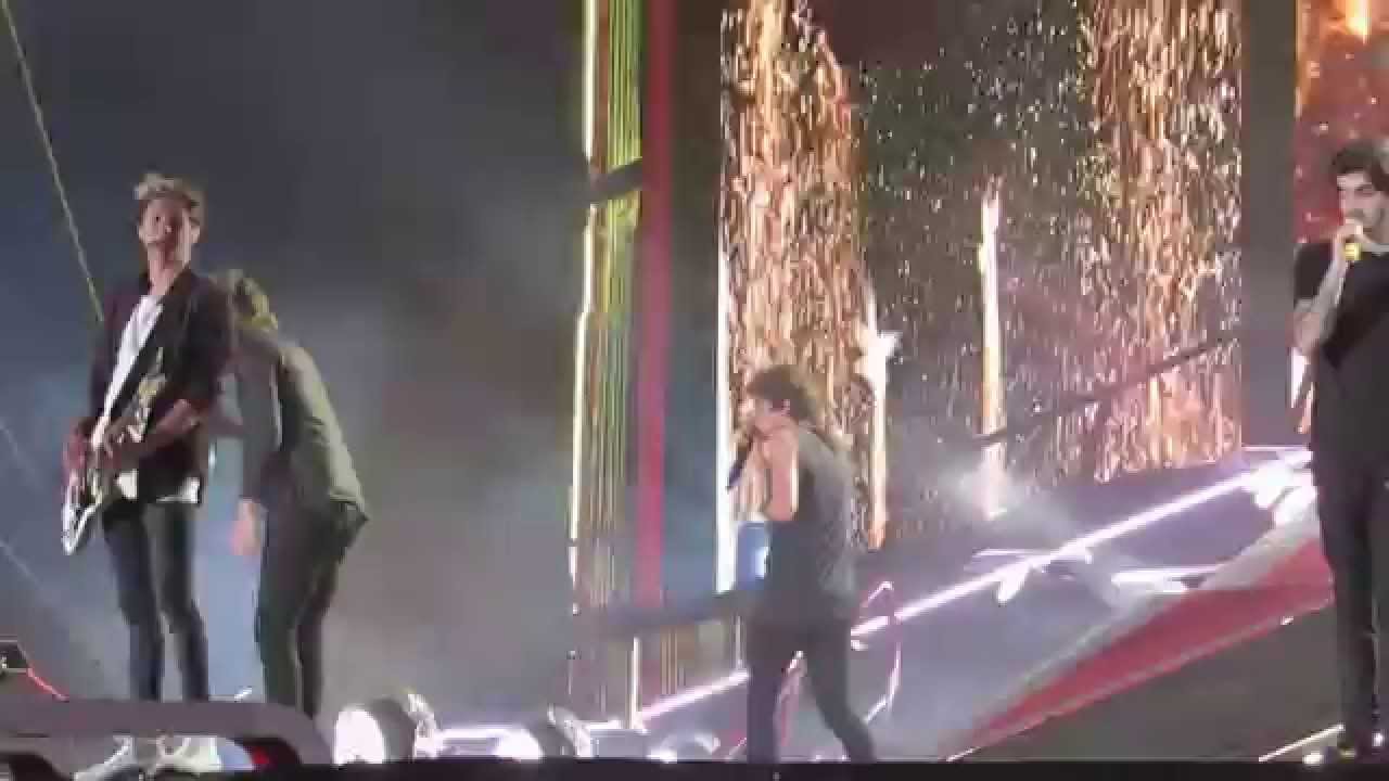 One Direction - Best Song Ever - Toronto
