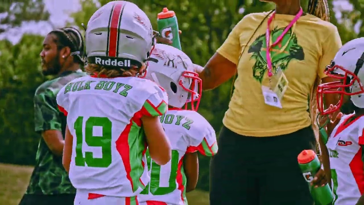 Hilltop Hawks 8u RIVER and BIG WILL Mic'd Up | Peewee Gameday