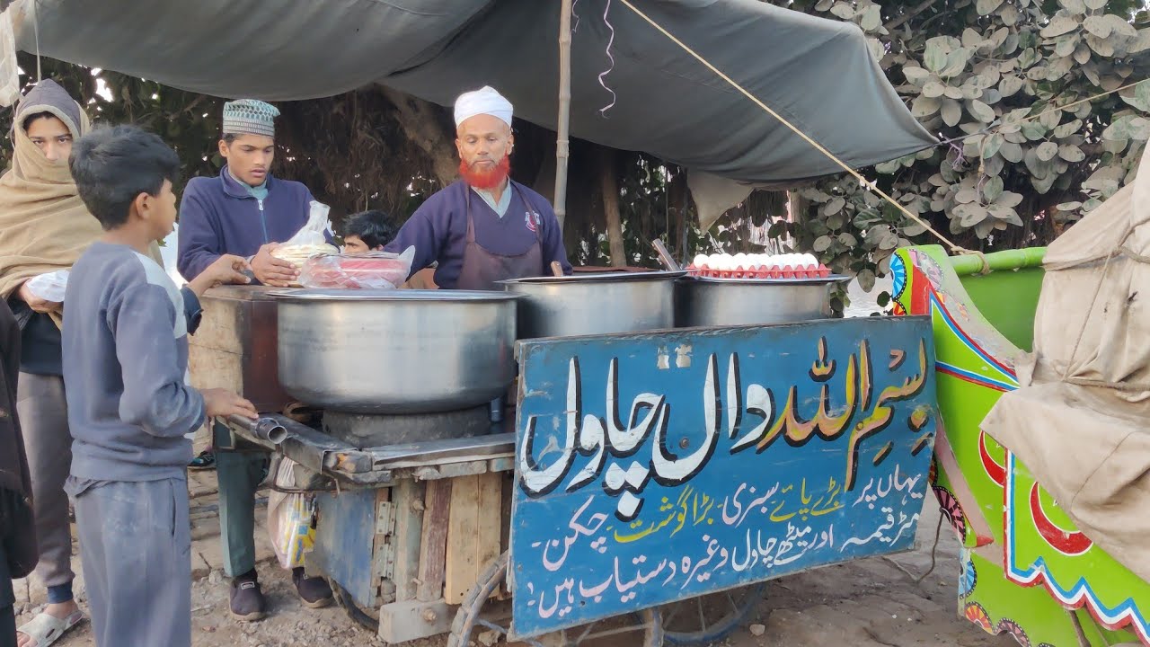 ONLY 50/-RS CHEAP AND HIDDEN BREAKFAST IN STREET FOOD GUJRANWALA🇵🇰 | BISMILLAH NASHTA POINT | 