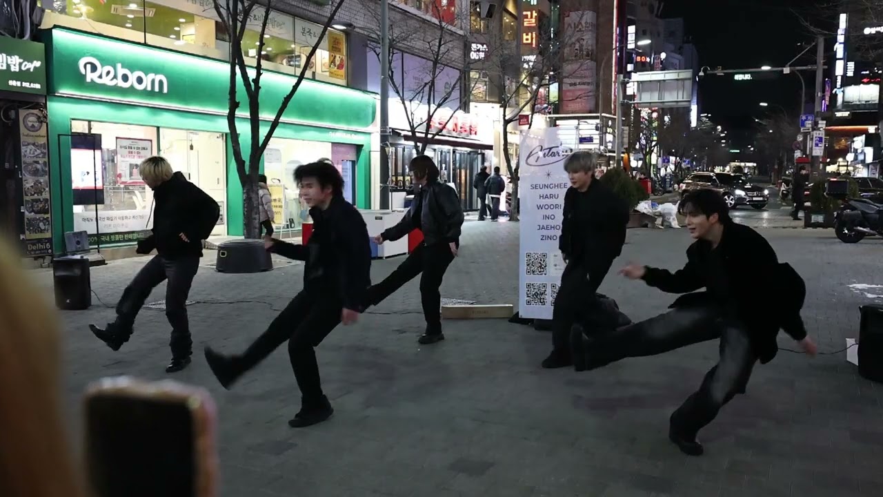 260201 #안타레스 #헐리우드액션 (#보이넥스트도어) #신촌버스킹