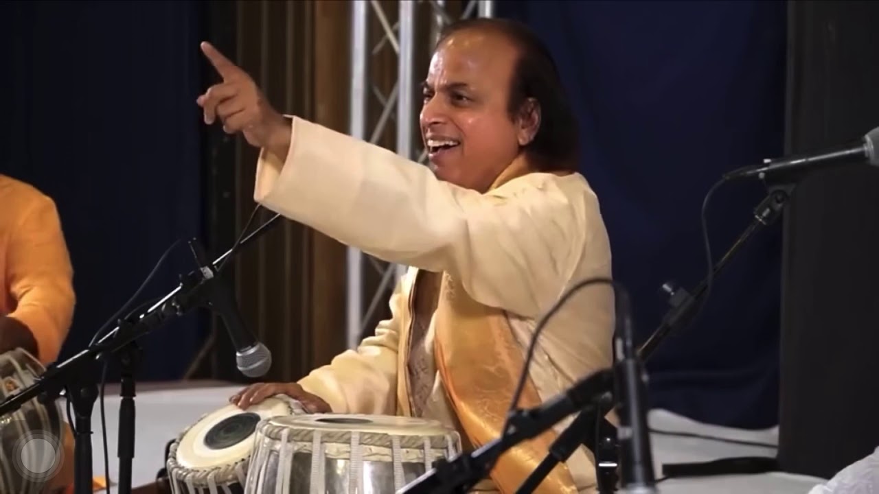 Taalyogi Pandit Suresh Talwalkar ji on Bandish and Mukhra