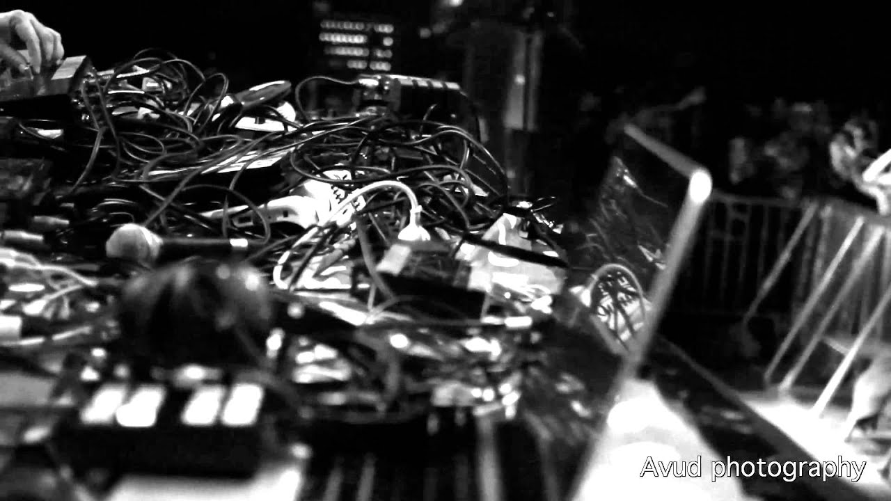 Insintesi dj set live in Brussels
