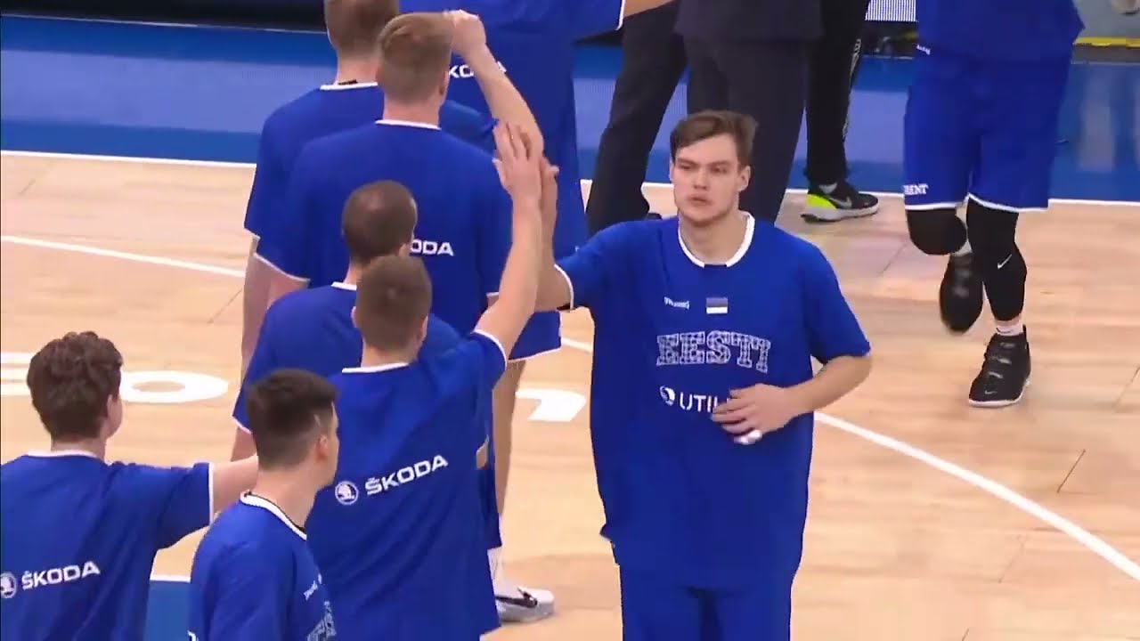 Maik Kotsar 32 pts vs Italy