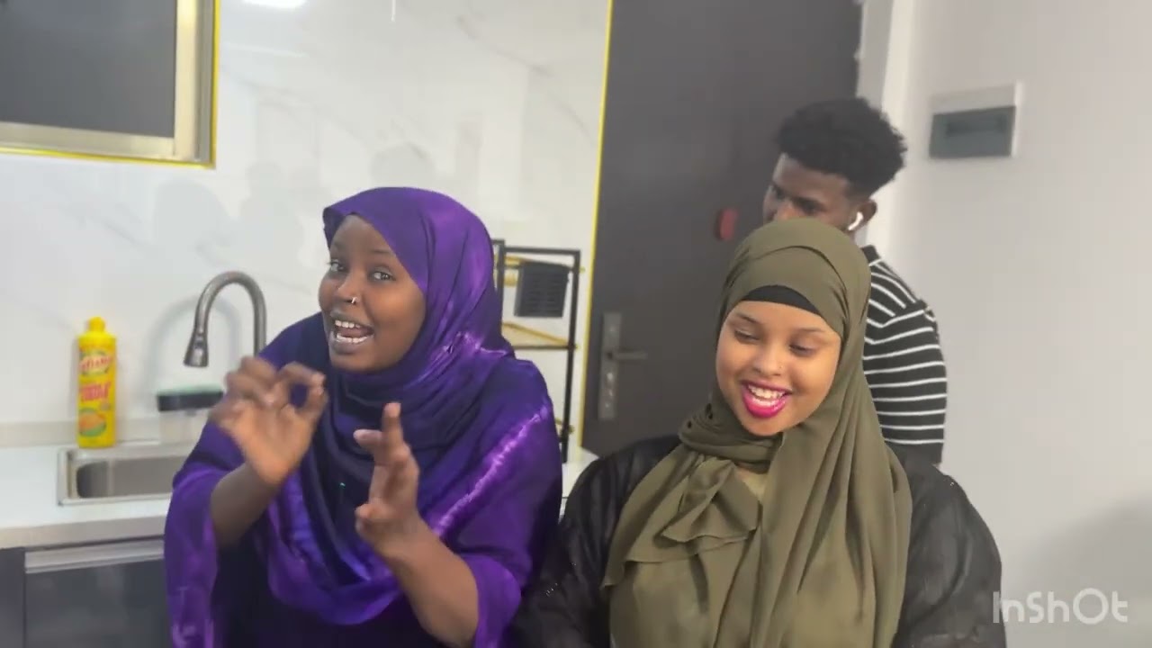 Faiso muse casumad usameyy tariq igu dhigty alla manoli 😩🤣