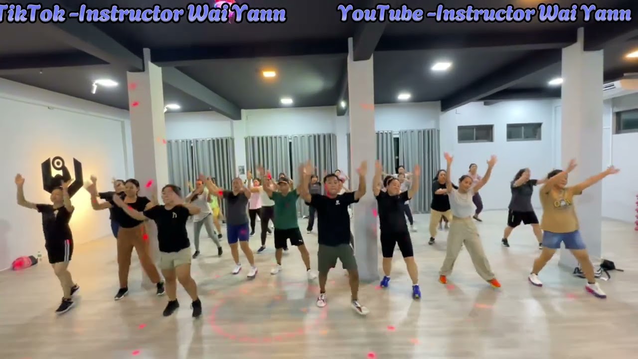 သီတင်းကျွတ် ညလေးတစ်ည🤩💃🏼🕺🏻| Instructor Wai Yann