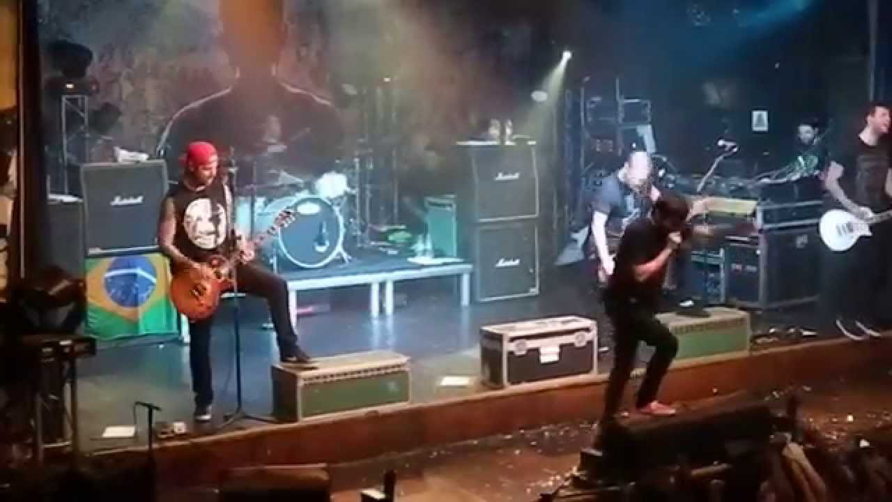 A Day To Remember - Full Concert Part 1 @ Carioca Club (São Paulo/Brazil) - 06/01/2014
