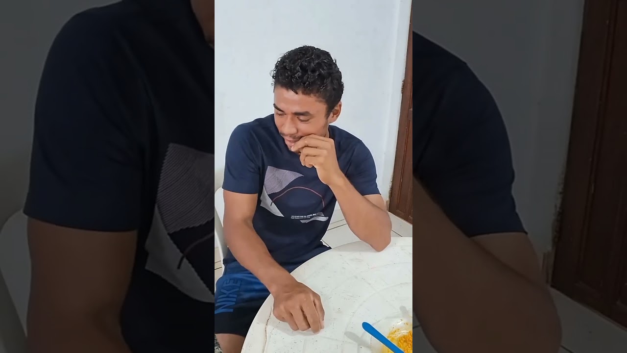 A Menina caiu aqui viu 🤣🤣🤣🤣