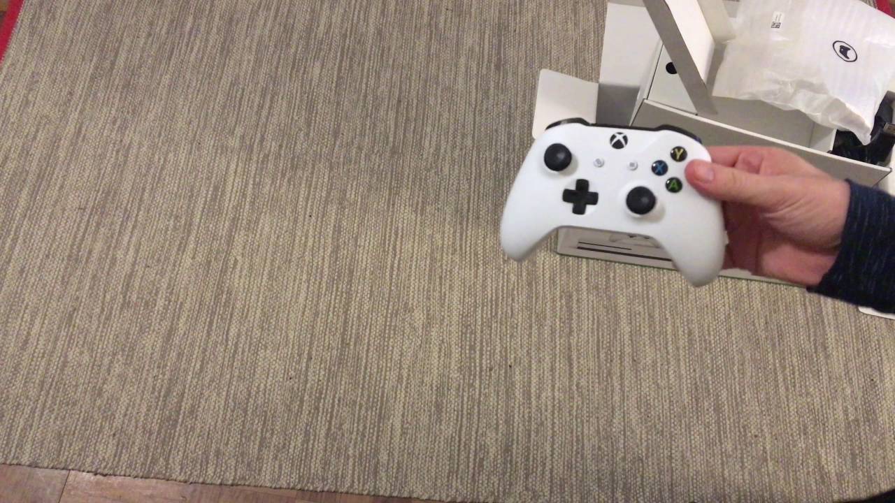XBOX ONE S BATTLEFIELD 1 BUNDLE UNBOXING & FIRST LOOK