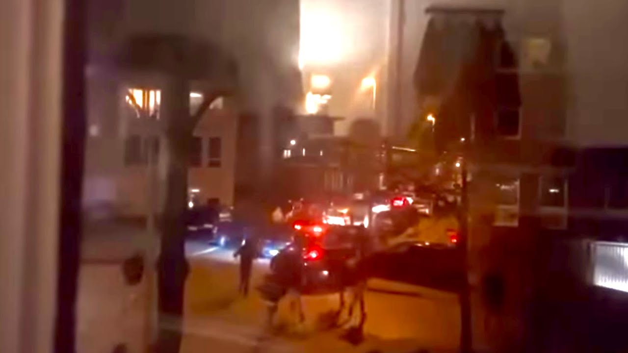 PEC Zwolle hooligans vallen Go Ahead Eagles café aan, 5 Zwollenaren aangehouden