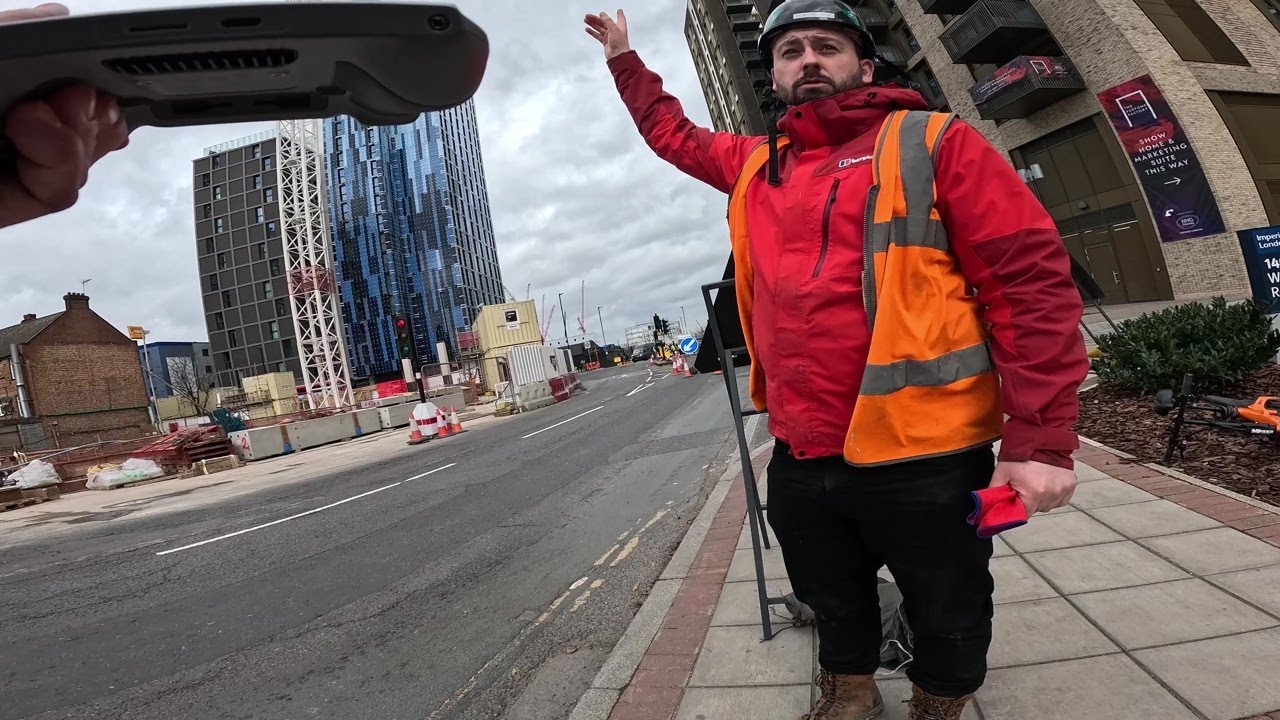 I Can't Have You Flying A Drone Above The Site As The Crane Is In Free Slew 👷‍♂️😫🛸🎥❌✔