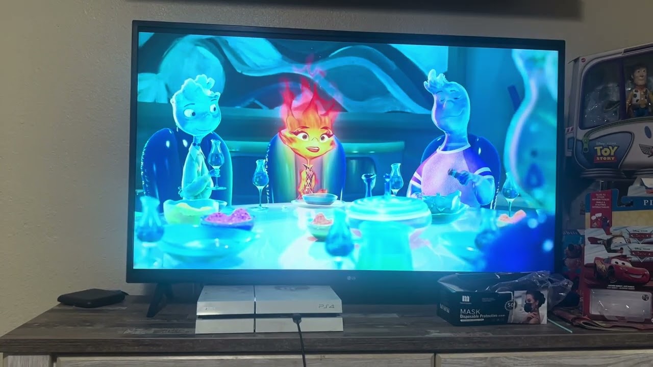 Elemental (2023) wade&rsquo;s family