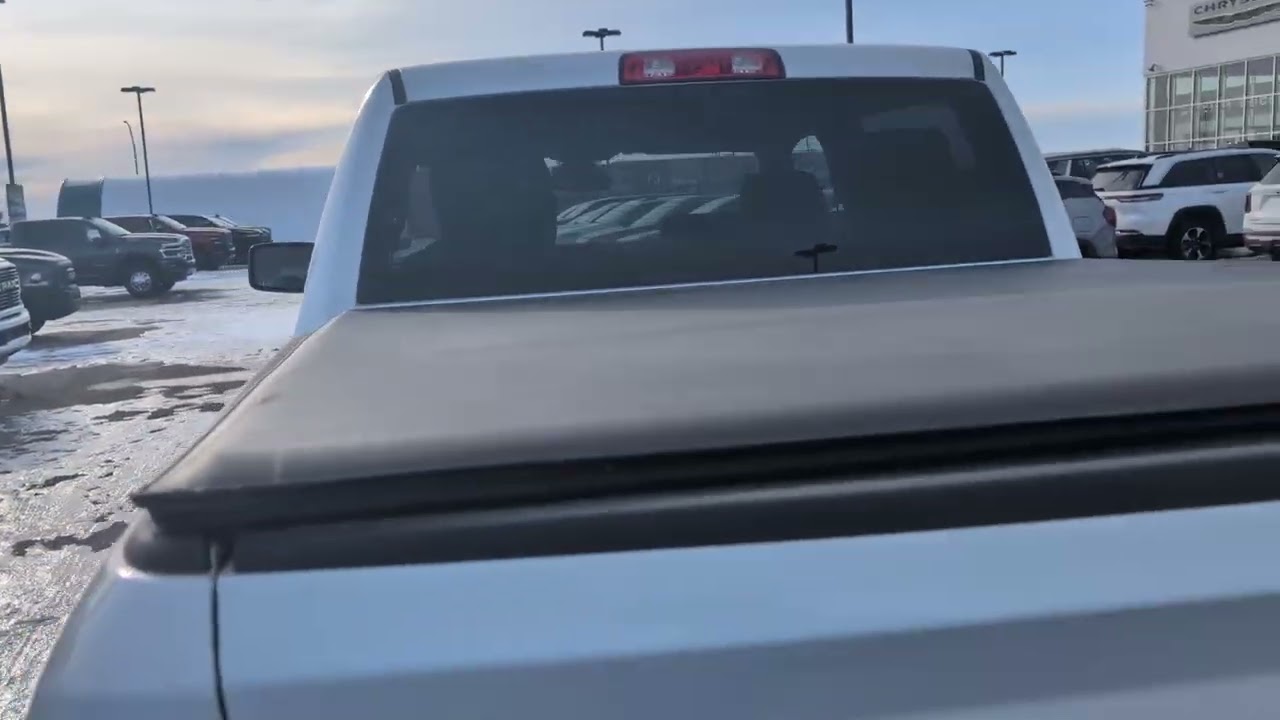 2023 Ram 1500 SLT stock p3840