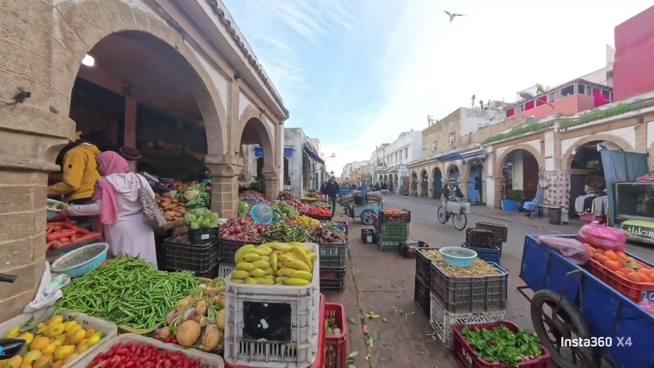 Vendredi 10h Essaouira se réveille tranquillement #maroc #essaouira #mogador #medina #walk #zen 