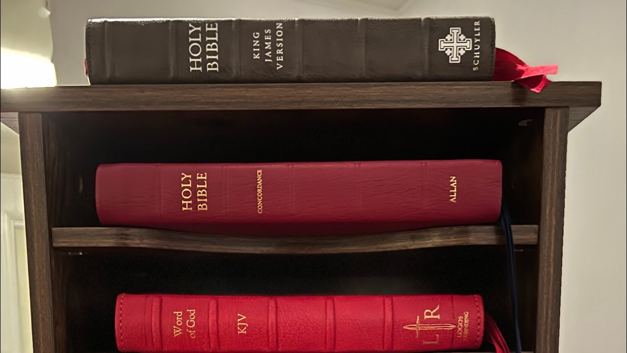 My 5 most used Bibles of 2022 (well technically 6)