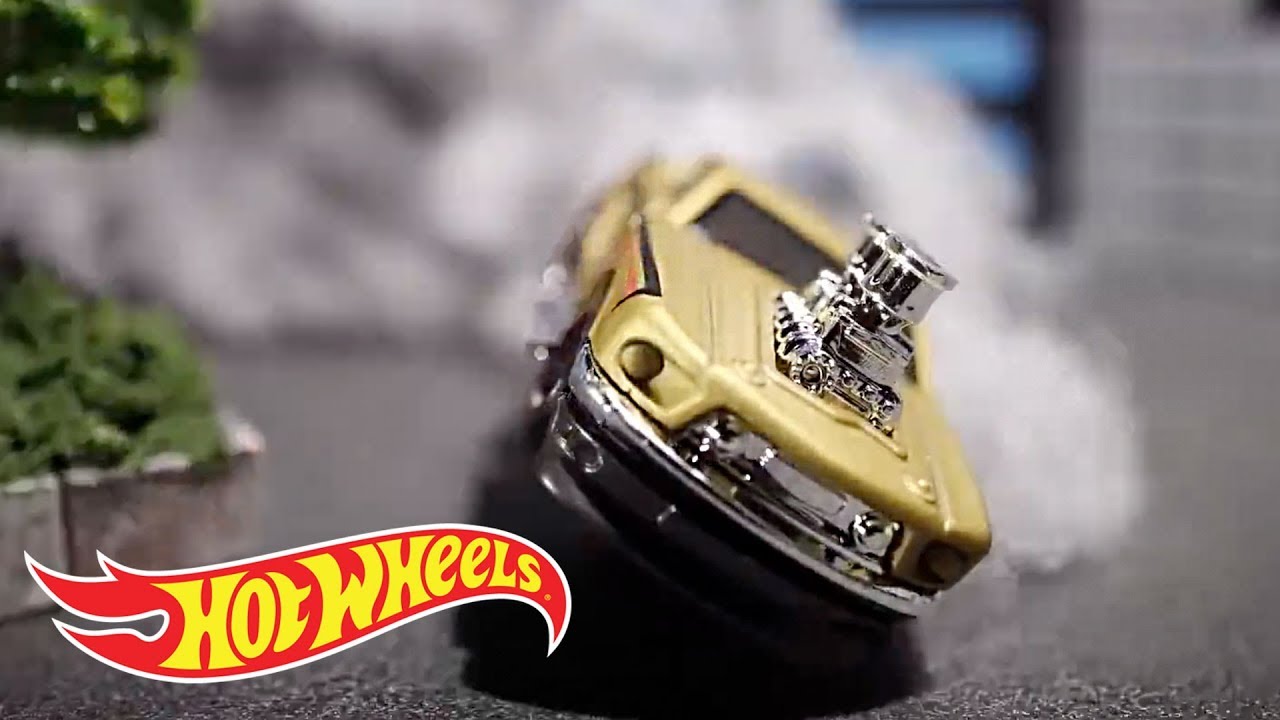 Подборка невероятных покадровых видео | Hot Wheels