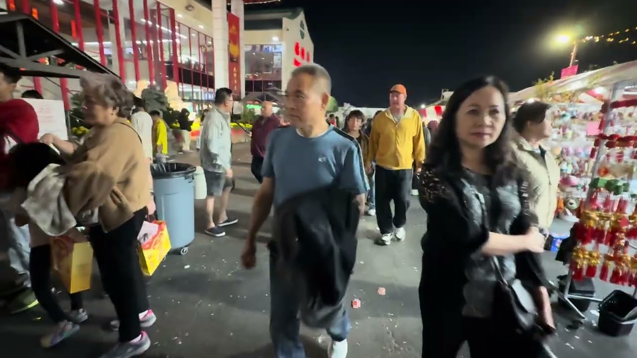 Vui như Tết 🧧 Tại Phước Lộc Thø về đêm 😍