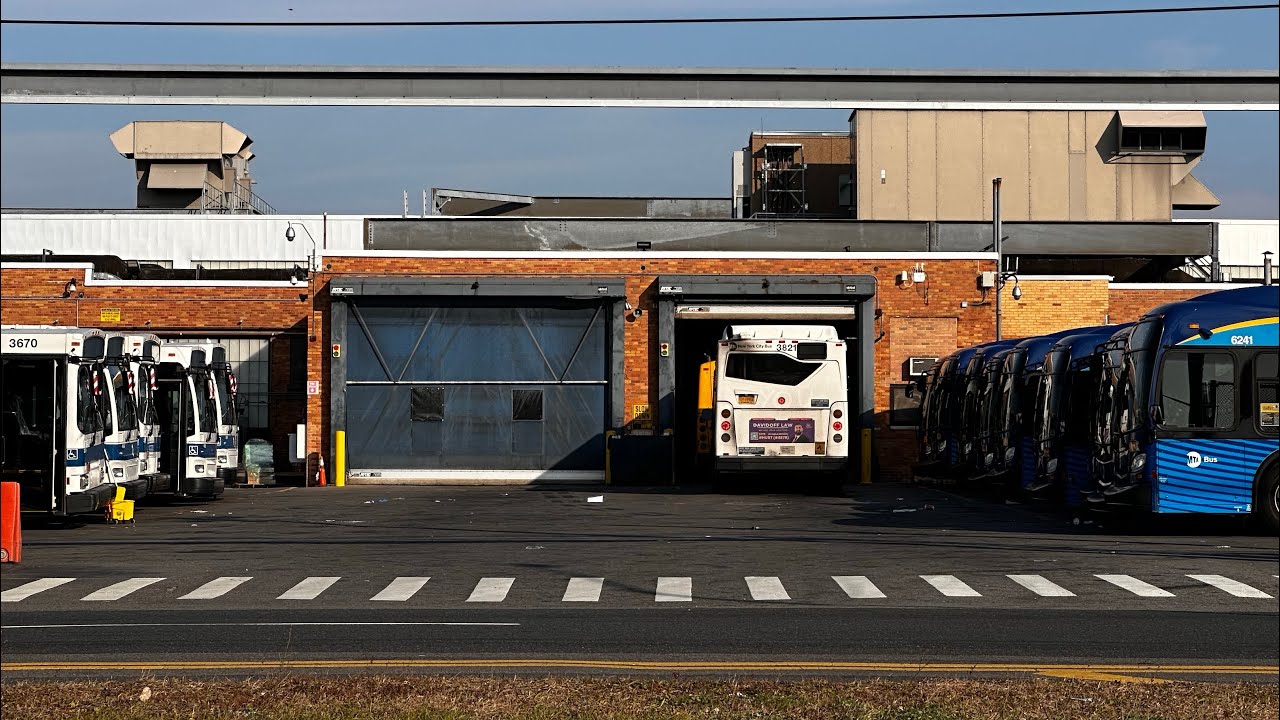 MTA Bus | Bus Action @ JFK Depot