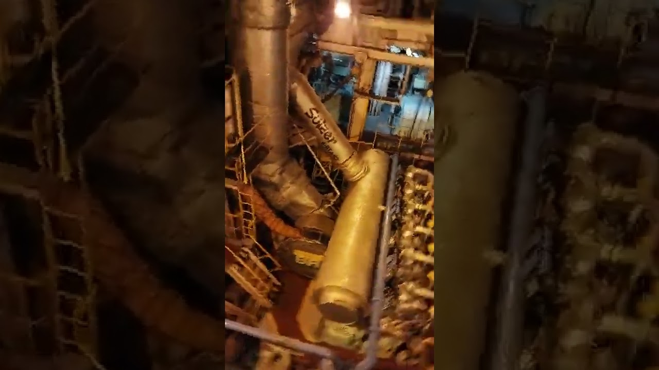 Sulzer 6RTA Very Old Engine