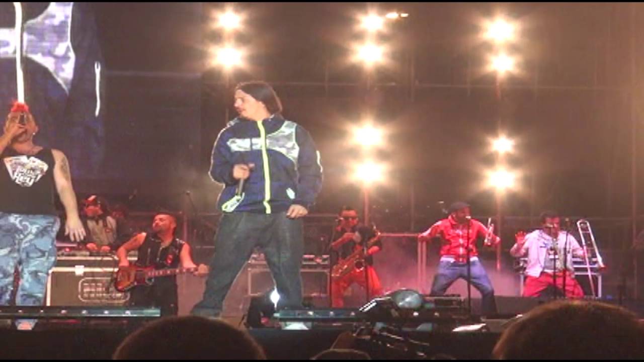 Última presentación de Mc Browen Gira Teletón 2012  - Shamanes Crew & Tomo Como Rey