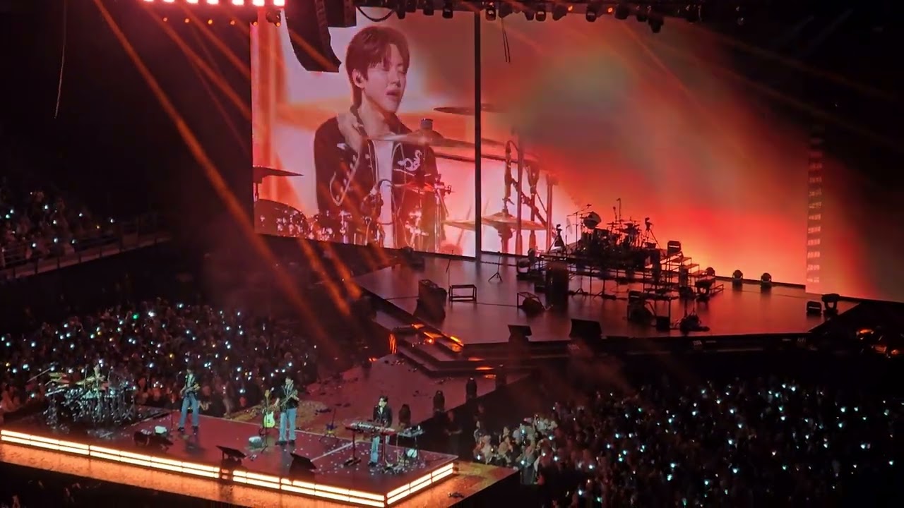You make me #The_Decade_in_KL