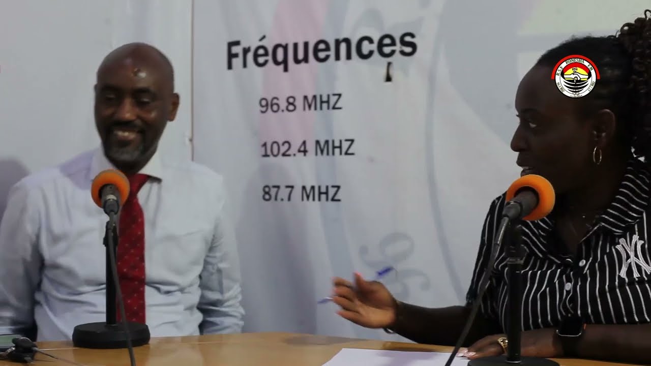 Ikiganiro  : Bigenda gute kugira umukozi wa Reta ahembwa ibihumbi 350 akubaka inzu 3 ku mwaka?