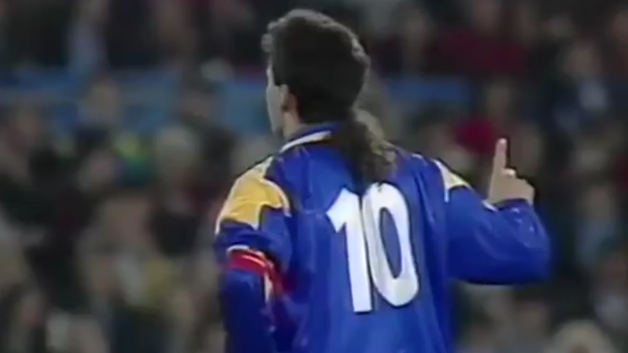 Roberto Baggio vs Lazio (1994/95 Coppa Italia) Brilliant Assist