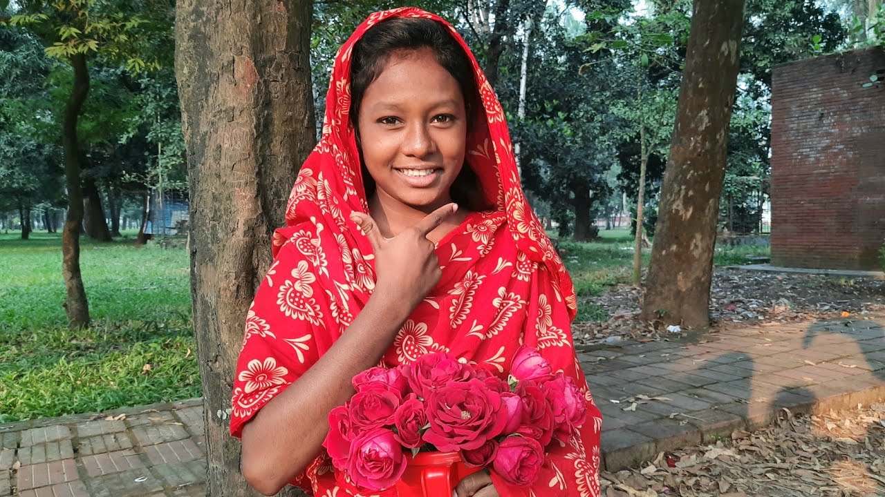 ফুল বিক্রেতা বৃষ্টি কি পারবে তার স্বপ্নকে পূরণ করতে | বৃষ্টির জীবনের করুন কাহিনী | Bristir Interview