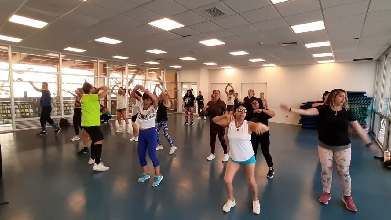 Baile entretenido 8 Viernes 13 de Marzo 2026 profesor Eduardo Ramírez CEVS lo Espejo