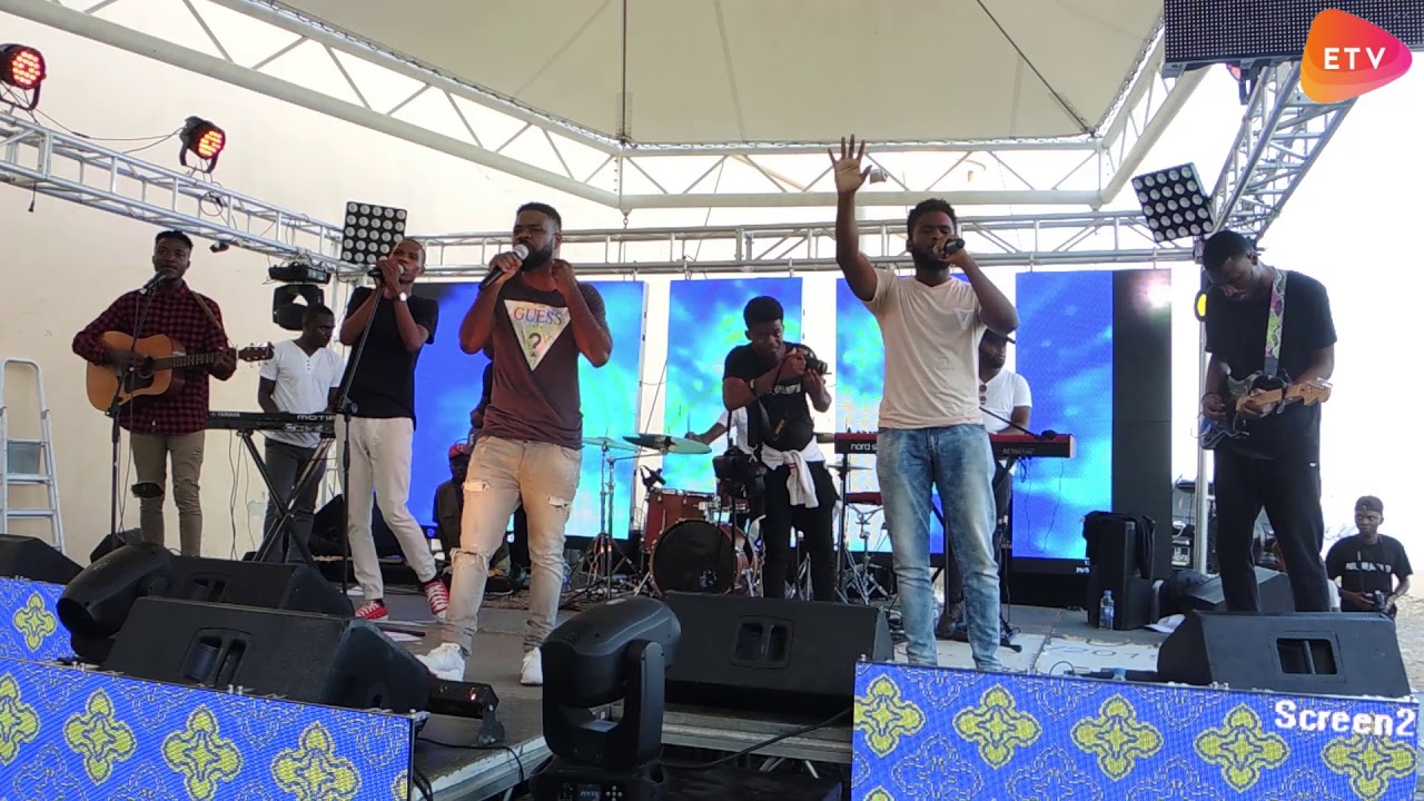 Ao som da Graça e Banda Efraim (Uma Cidade Um Altar)
