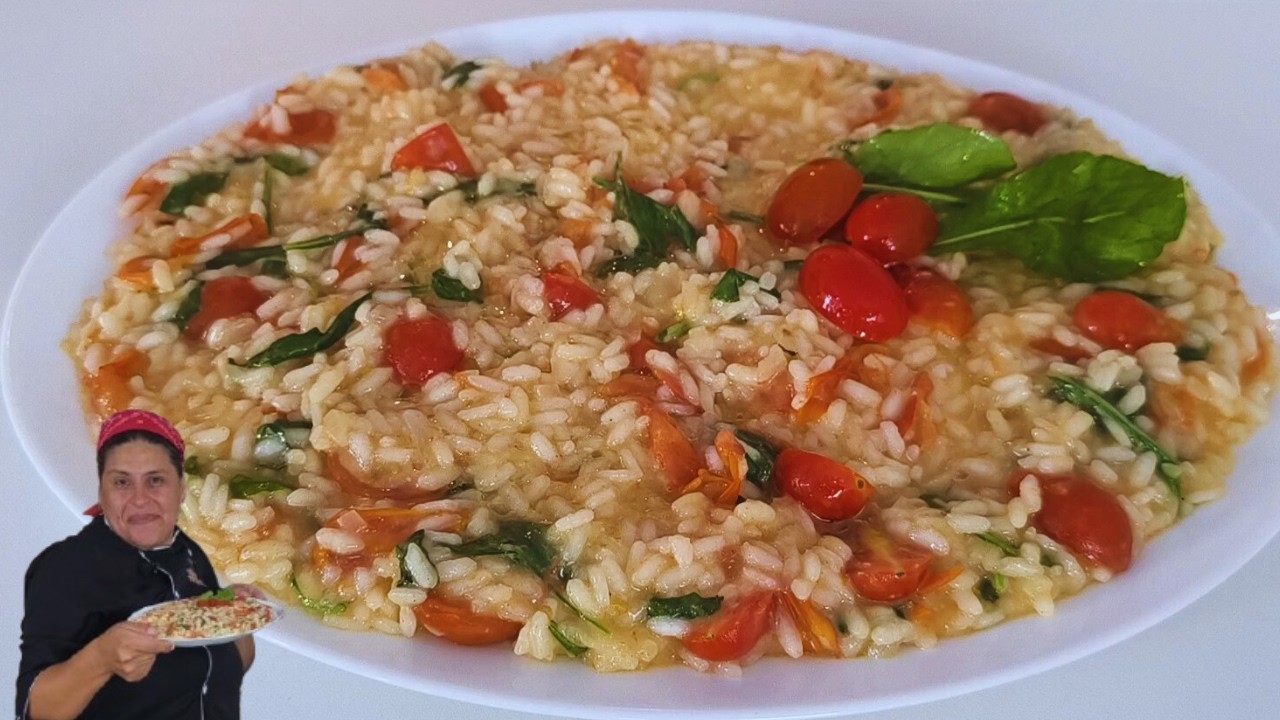 RISOTO DE TOMATE FRESCO COM RÚCULA  CREMOSO E FÁCIL – Receitas a Jato
