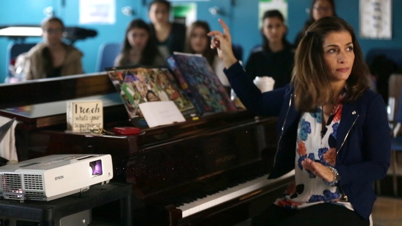 Award-winning music teacher resonates with her students