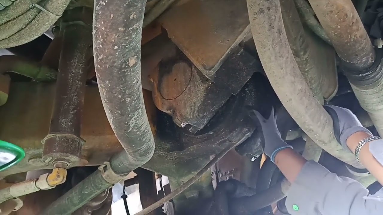 PENGENALAN KOMPONEN UNIT OHT 777D