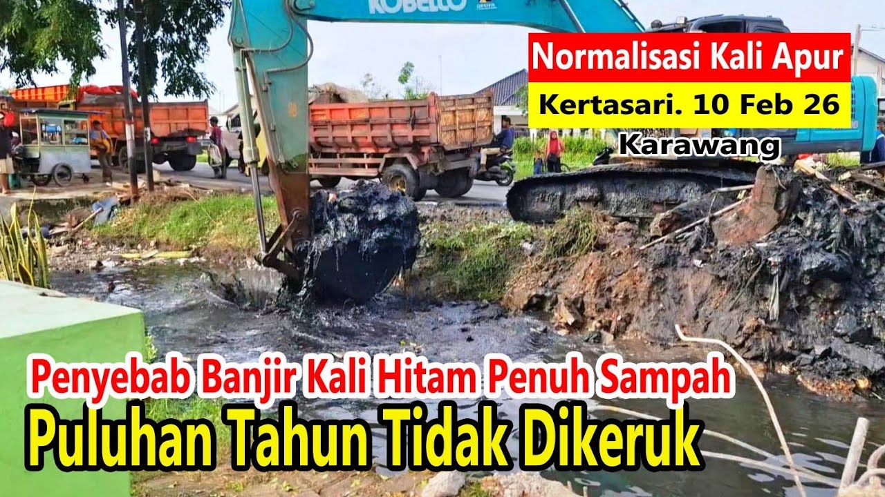 Keruk Kali Hitam Penuh Sampah Puluhan Tahun Tidak disentuh - Normalisasi Kali Apur