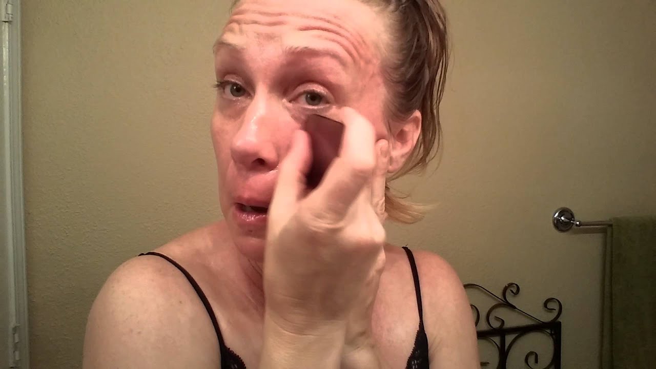 Facial Gua Sha - Cosmetic Self-Treatment