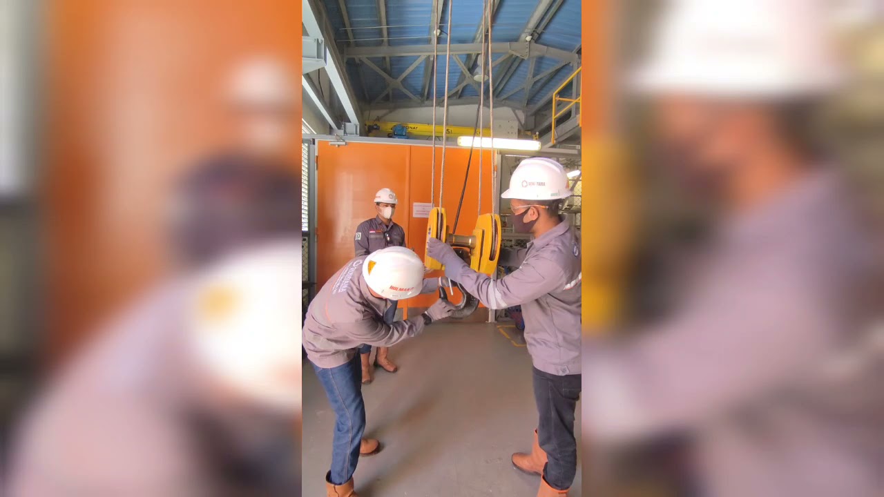 cara mengoperasikan overhead crane