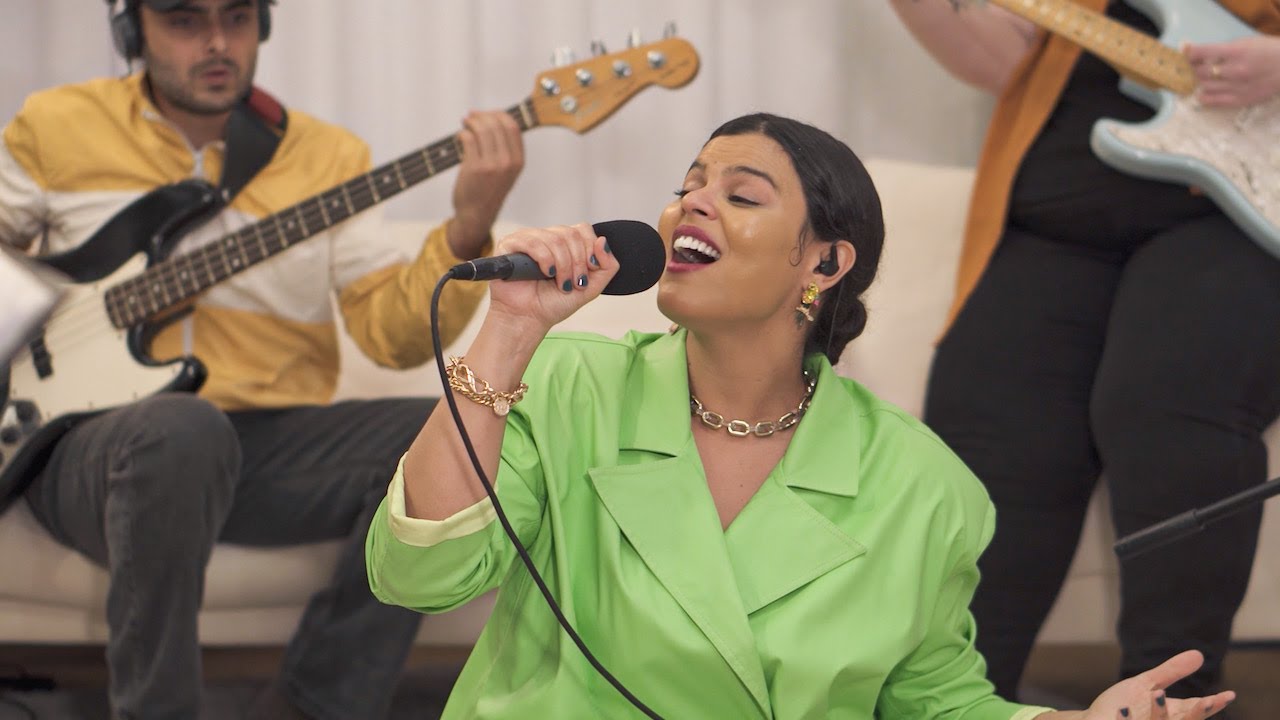 Amanda Magalhães - O amor te dá | Sala de Estar
