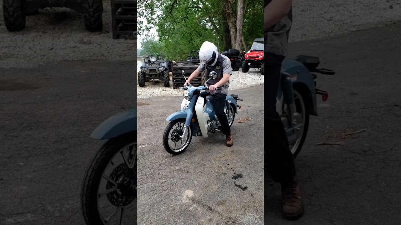 Alex the Great! 2023 Honda Super Cub C125
