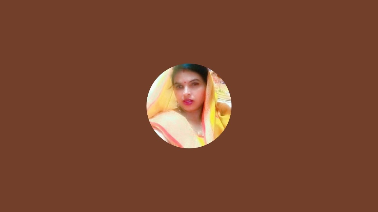 Subhashni  is live