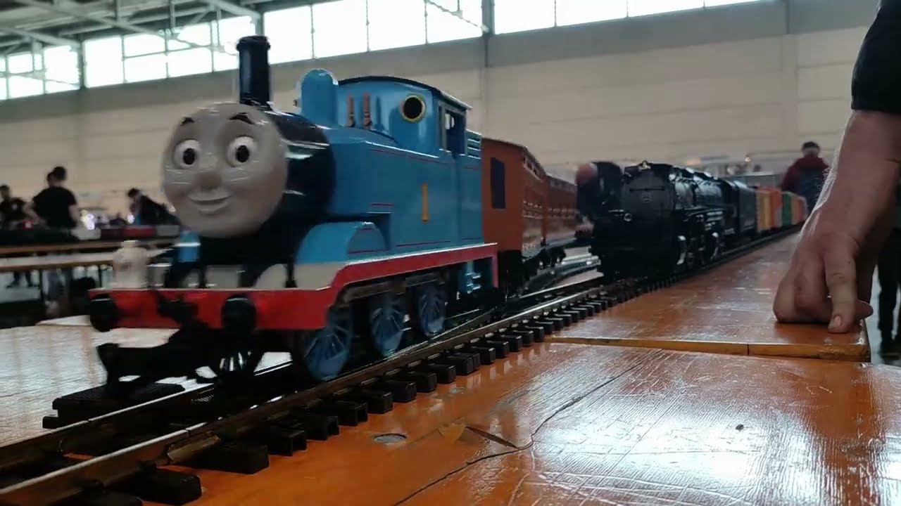 Treni al Model Expo 2023 di Verona Modellismo Ferroviario - Feira de Modelismo en Verona - Trains